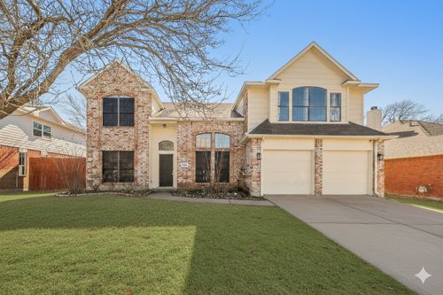 2322 Wilmette Dr, Arlington, TX, 76018-2583 | Card Image