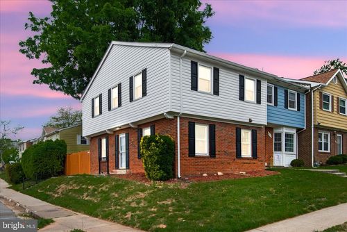 4351 Ensbrook Ln, WOODBRIDGE, VA, 22193-2652 | Card Image