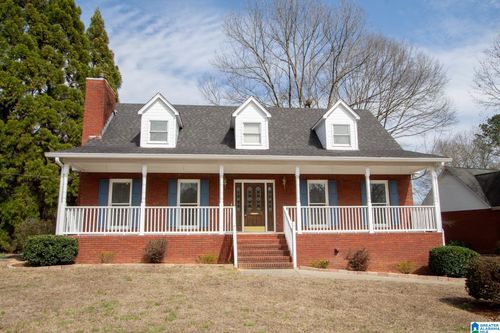 621 Tiffany Dr, TRUSSVILLE, AL, 35173-3270 | Card Image