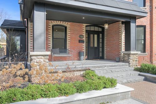 2187 Lakeshore Rd, Burlington, ON, L7R1A5 | Card Image