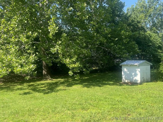 10650 W Highway 9, House other with 3 bedrooms, 2 bathrooms and null parking in Stigler OK | Image 7