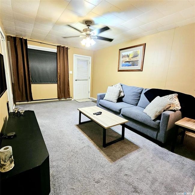31 Main St, House other with 1 bedrooms, 1 bathrooms and 2 parking in Manor SK | Image 5