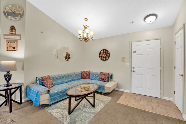 APT-339 - 23003 Chandlers Ln, Condo with 3 bedrooms, 2 bathrooms and null parking in Olmsted Falls OH | Image 13
