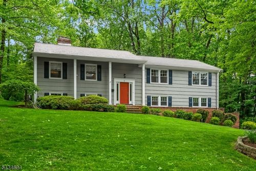 5 Persimmon Way, Springfield, NJ, 07081-3605 | Card Image