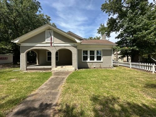 1103 S Broadway Ave, Tyler, TX, 75701-3006 | Card Image