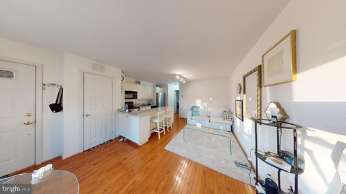 b-1503 12th St N, ARLINGTON, VA, 22209-3660 | Card Image