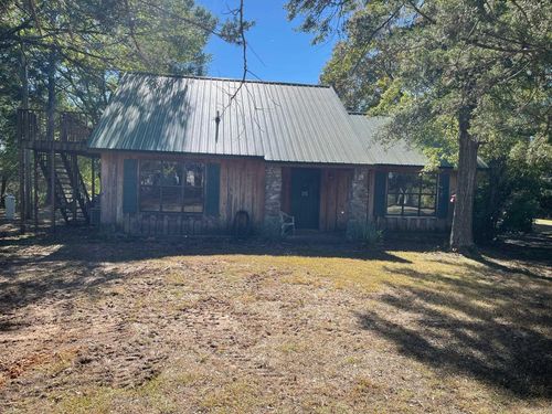 4 Andrea Ln, Greers Ferry, AR, 72067-9066 | Card Image