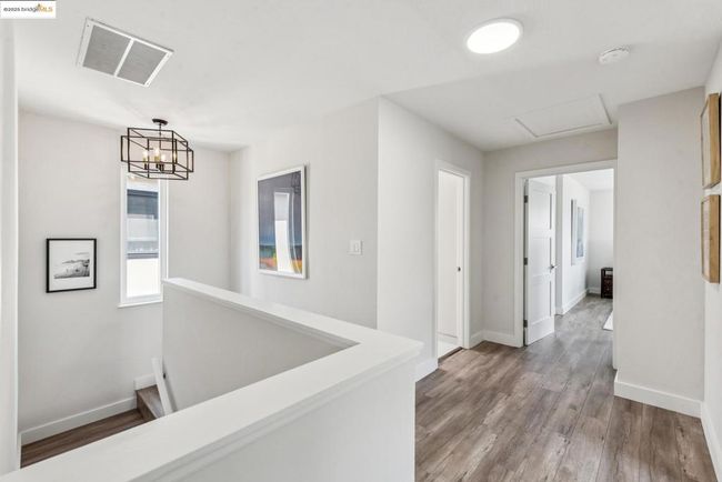 1026 Court St, House other with 4 bedrooms, 3 bathrooms and 1 parking in Alameda CA | Image 20