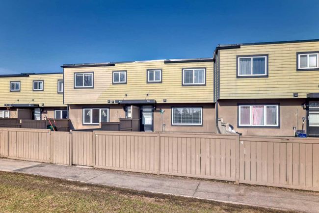 164 - 3809 45 Street Sw, Home with 3 bedrooms, 1 bathrooms and 1 parking in Calgary AB | Image 16