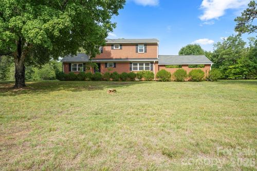 1261 Springwood Church Rd, Gibsonville, NC, 27249-2600 | Card Image