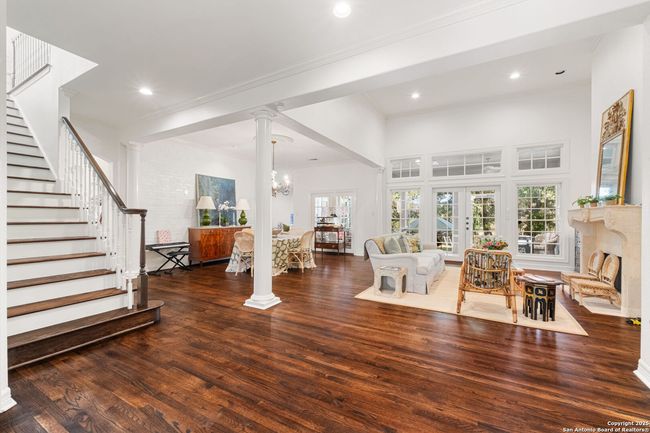 825 College Blvd, House other with 3 bedrooms, 4 bathrooms and null parking in Alamo Heights TX | Image 5