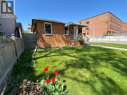 849 Dougall Ave, Windsor, ON, N9A4R3 | Card Image