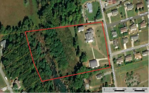 323 Harmon Rd, New Tazewell, TN, 37825-5021 | Card Image