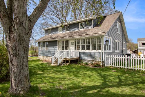 11692 Date Rd, Bridgman, MI, 49106-9762 | Card Image