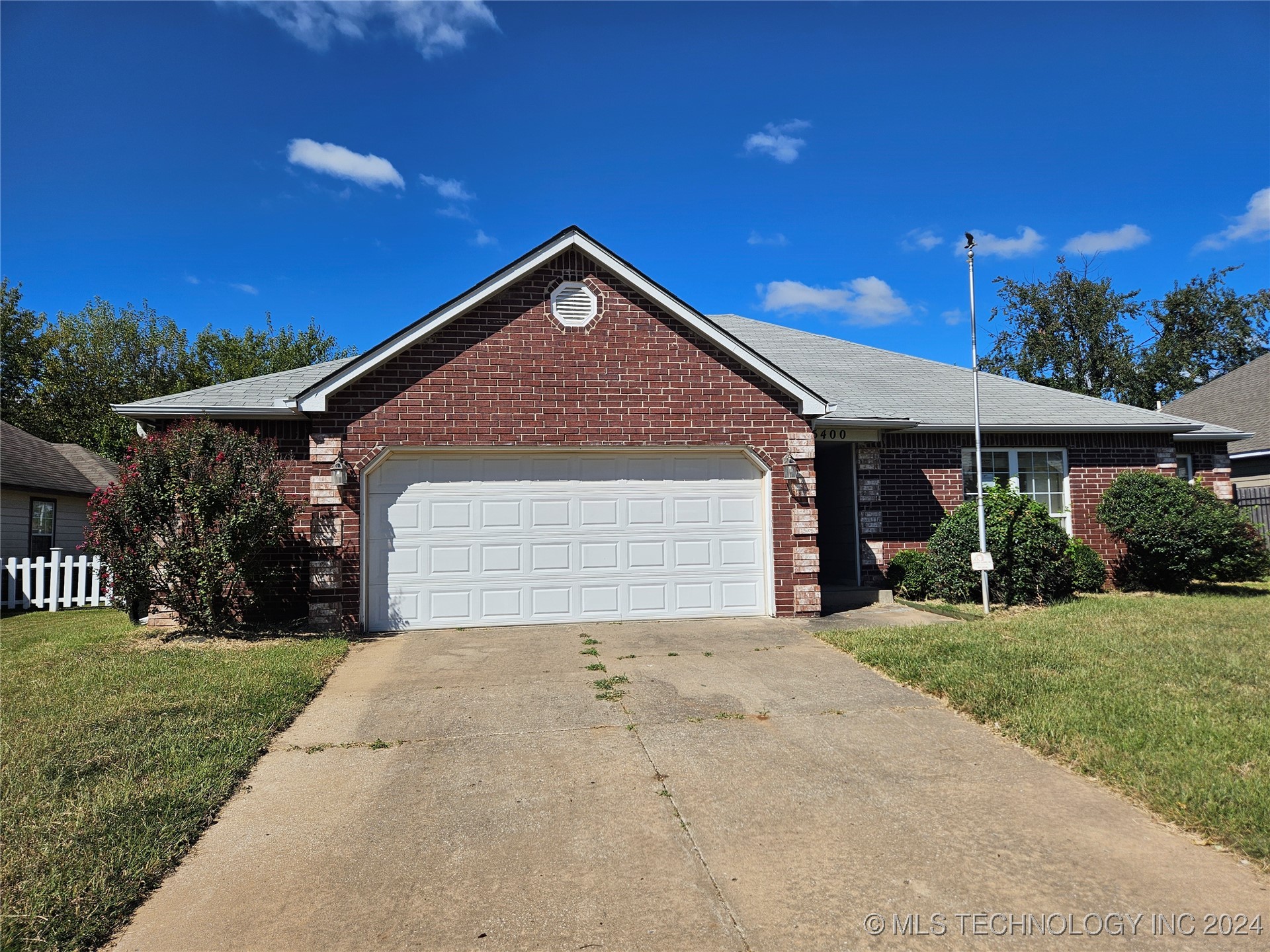 Maple Pl, Broken Arrow, OK 74011