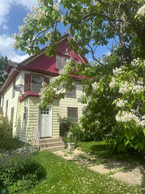 213 2nd Ave Se, Pelican Rapids, MN, 56572-4213 | Card Image