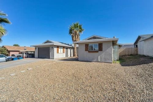 429 Bottle Brush Way, Henderson, NV, 89015-7716 | Card Image