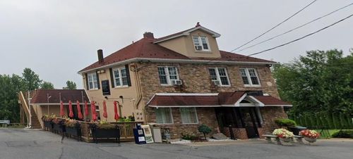 1a-2nd-floor-4034 Easton Ave, BETHLEHEM, PA, 18020-1495 | Card Image