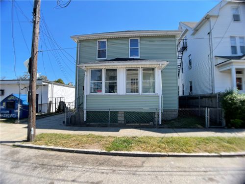 10 Geneva Street, Providence, RI, 02908 | Card Image