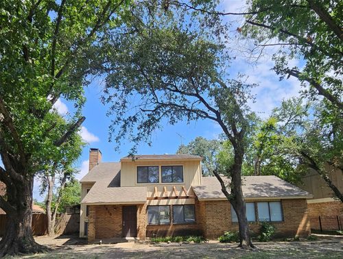 1915 Forestwood Dr, Richardson, TX, 75081-2142 | Card Image