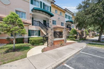 1625 - 9745 Touchton Road, Condo with 2 bedrooms, 2 bathrooms and null parking in Jacksonville FL | Image 1