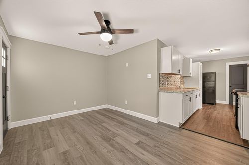 apt-4-5711 Brady St, Houston, TX, 77011-3360 | Card Image