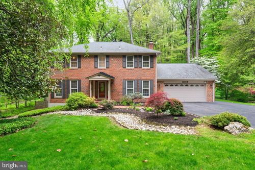 11810 Clara Way, Fairfax Station, VA, 22039-1104 | Card Image