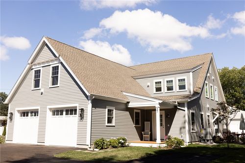 8-37 Anchor Way, Newport, RI, 02840-4180 | Card Image