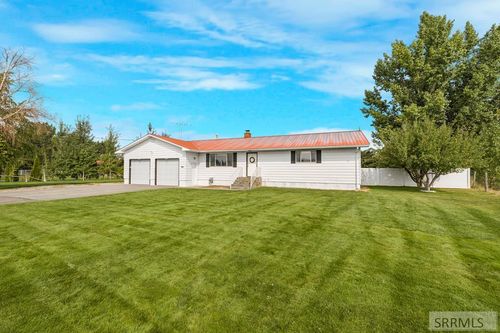 2072 W 4700 S, Rexburg, ID, 83440-4364 | Card Image
