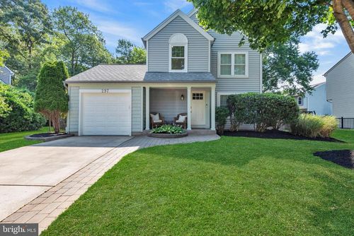 297 Tolstoy Ln, SEVERNA PARK, MD, 21146-2157 | Card Image