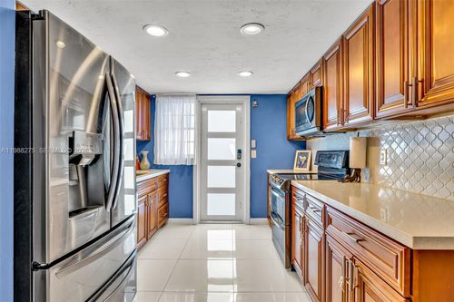 apt-1-1400 S 19th Ave, Hollywood, FL, 33020-6361 | Card Image