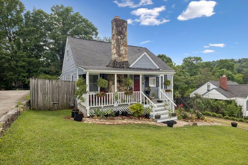 18 Orlando Dr, Chattanooga, TN, 37415-2418 | Card Image