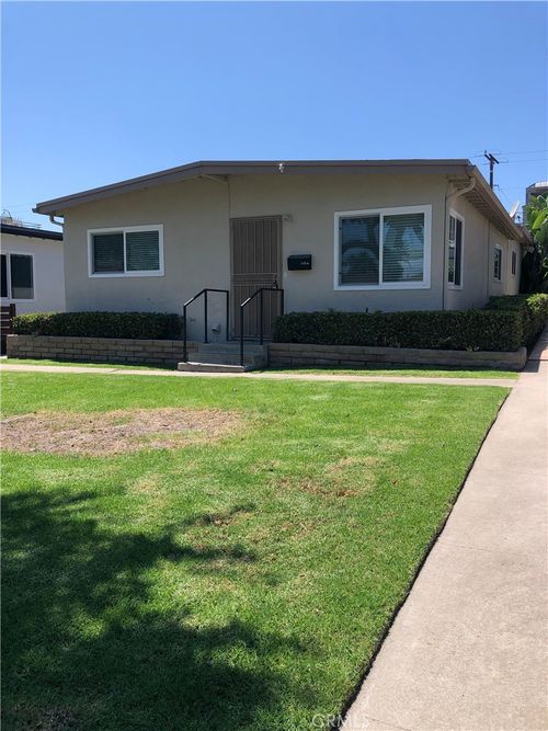 a-715 Californnia Street, Huntington Beach, CA, 92648 | Card Image