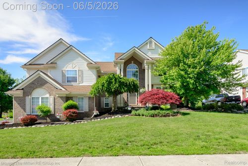 42996 Pond Bluff Dr, Belleville, MI, 48111-7310 | Card Image