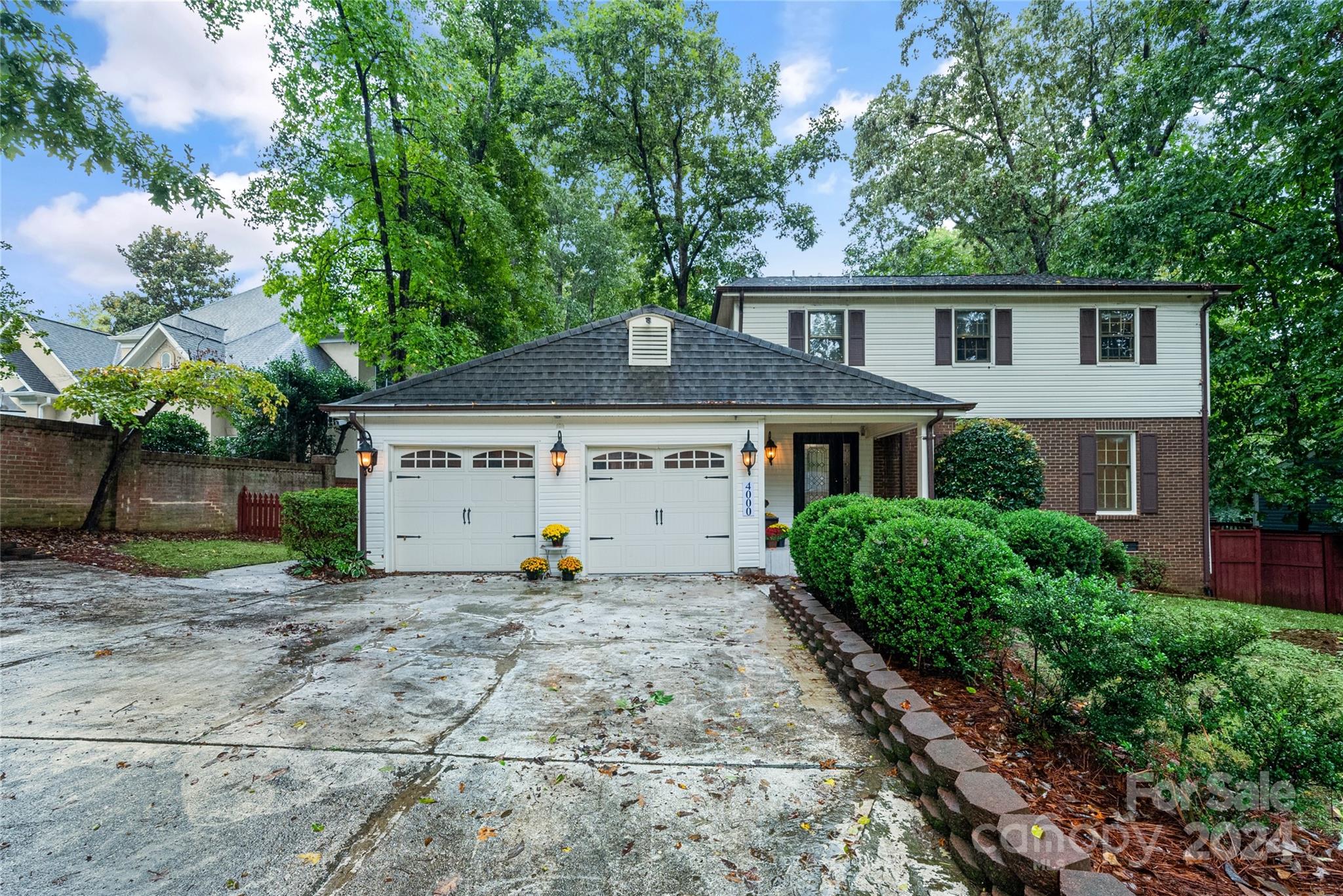 Waterford Dr, Charlotte, NC 28226