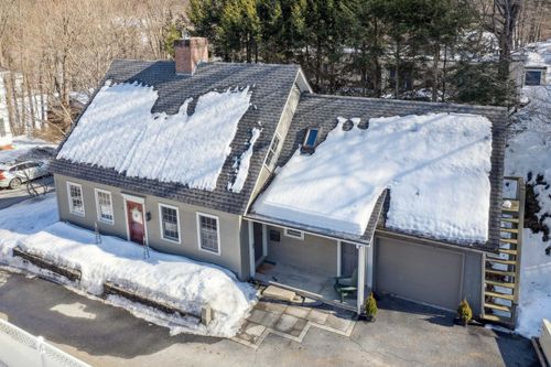 19 Linden Hl, Woodstock, VT, 05091-1202 | Card Image