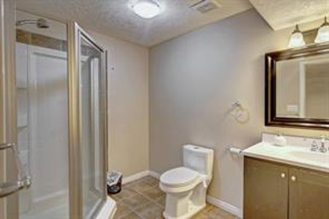 384 New Brighton Dr Se, House detached with 4 bedrooms, 3 bathrooms and 4 parking in Calgary AB | Image 23