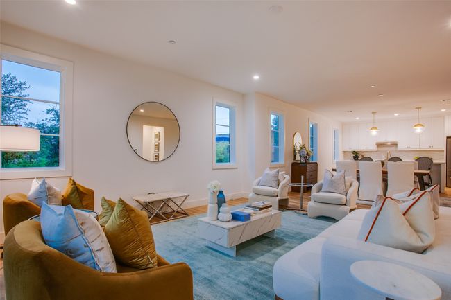APT-1006 - 7207 Gaston Ave, Condo with 2 bedrooms, 3 bathrooms and null parking in Dallas TX | Image 6
