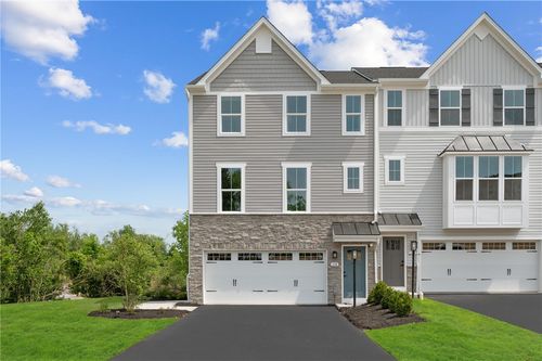 400 Greenwood Dr, Canonsburg, PA, 15317-5265 | Card Image