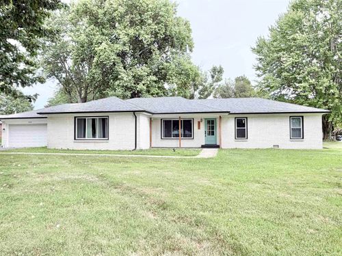 800 Upland Dr, Logansport, IN, 46947-1347 | Card Image