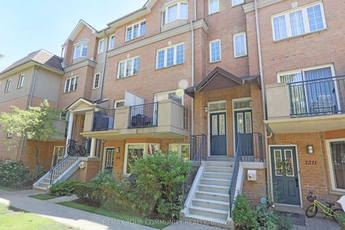 1213-28 Sommerset Way, North York, ON, M2N6W7 | Card Image