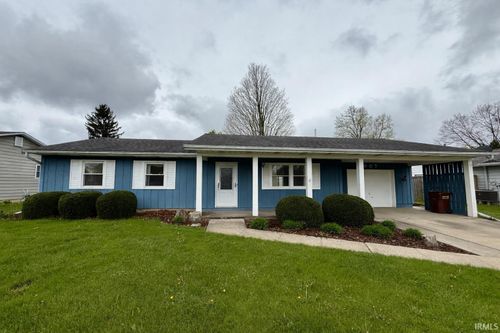 607 E 3rd Street, Auburn, IN, 46706-1949 | Card Image