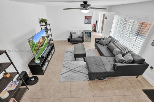 9112 Sw 20th St, Davie, FL, 33324-5076 | Card Image