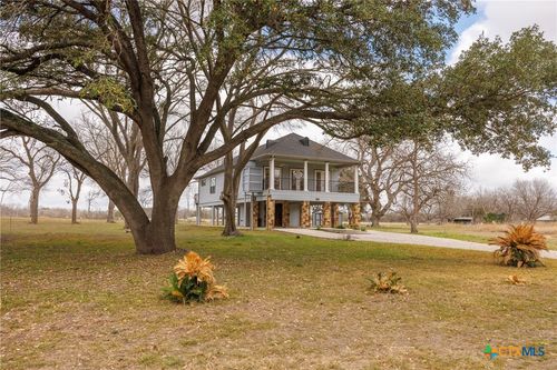 322 Lake Placid Drive, Seguin, TX, 78155 | Card Image