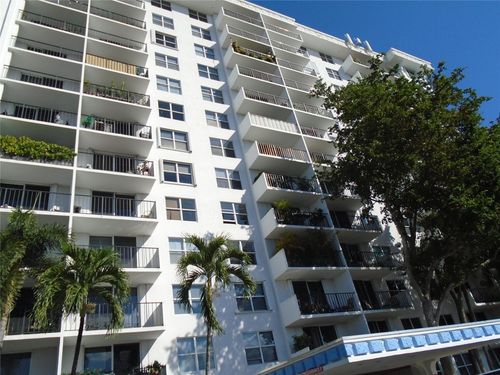 apt-4b-1800 N Andrews Ave, Fort Lauderdale, FL, 33311-3902 | Card Image