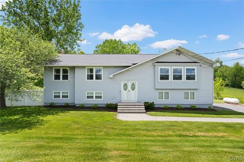 4557 Abbey Rd, Syracuse, NY, 13215-8735 | Card Image