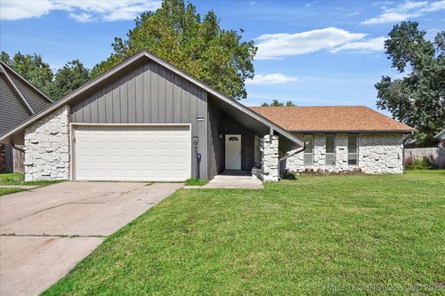 2643 S 101st East Ave, Tulsa, OK, 74129-4411 | Card Image