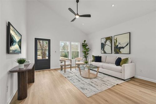 1674 Mary George Ave Nw, ATLANTA, GA, 30318-8801 | Card Image