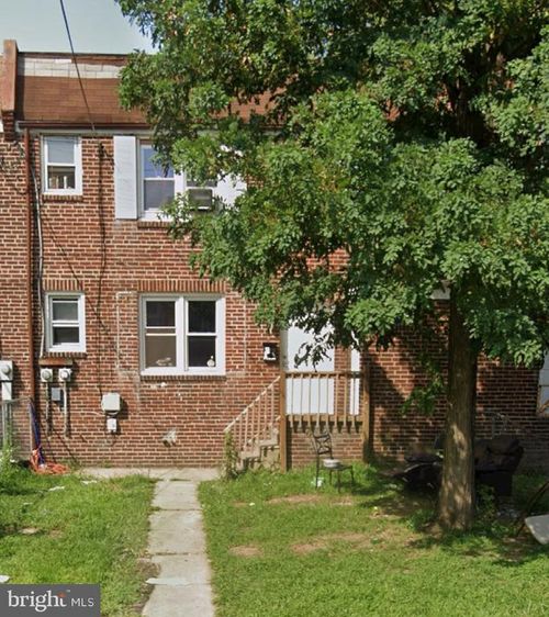 444 Pfeiffer St, Camden, NJ, 08105-2746 | Card Image