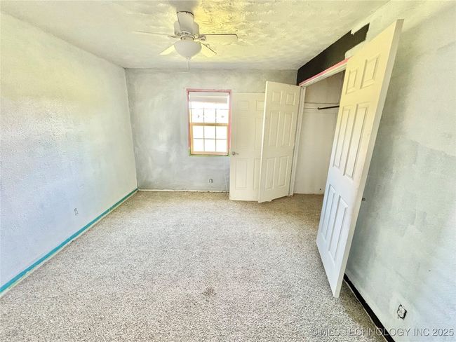 10054 W Perry Rd, House other with 3 bedrooms, 2 bathrooms and null parking in Stigler OK | Image 9